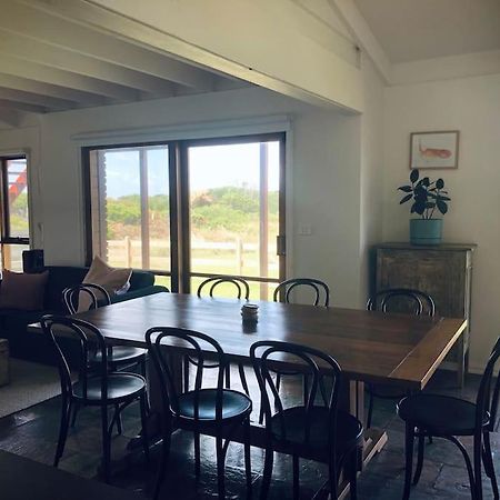 Peterborough Beach House Екстер'єр фото