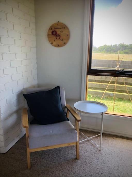 Peterborough Beach House Екстер'єр фото